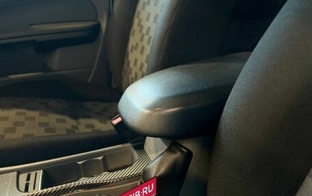 Ford Focus II рестайлинг, 2005 год, 355 000 рублей, 27 фотография