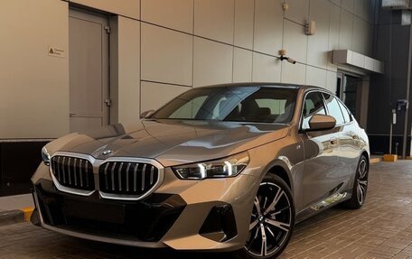 BMW 5 серия, 2024 год, 1 фотография