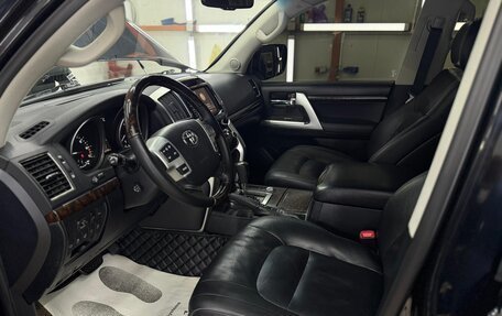 Toyota Land Cruiser 200, 2012 год, 4 150 000 рублей, 6 фотография