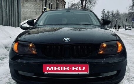 BMW 1 серия, 2010 год, 650 000 рублей, 4 фотография