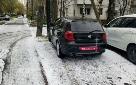 BMW 1 серия, 2010 год, 650 000 рублей, 6 фотография