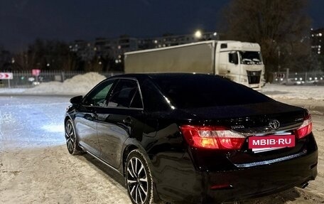 Toyota Camry, 2014 год, 1 850 000 рублей, 3 фотография