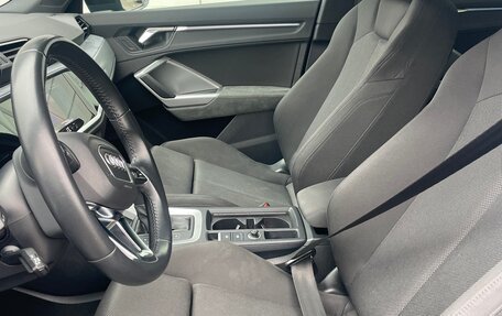 Audi Q3, 2019 год, 2 600 000 рублей, 8 фотография