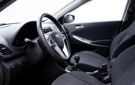 Hyundai Solaris II рестайлинг, 2013 год, 790 000 рублей, 9 фотография