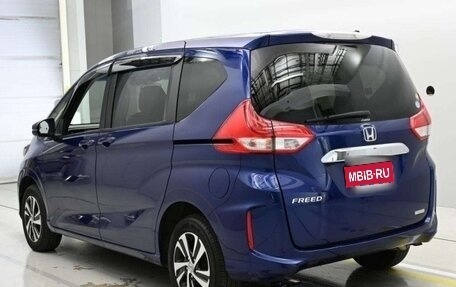 Honda Freed II, 2019 год, 1 480 000 рублей, 6 фотография