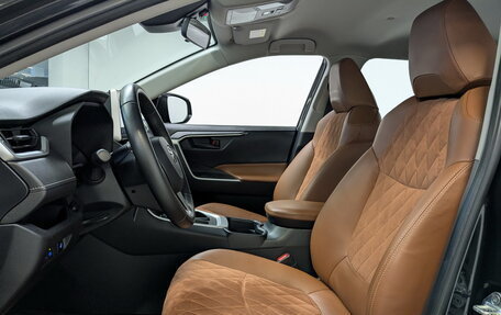 Toyota RAV4, 2022 год, 3 250 000 рублей, 20 фотография