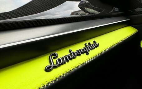 Lamborghini Urus I, 2025 год, 38 990 000 рублей, 22 фотография