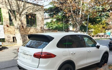 Porsche Cayenne III, 2015 год, 1 850 000 рублей, 3 фотография