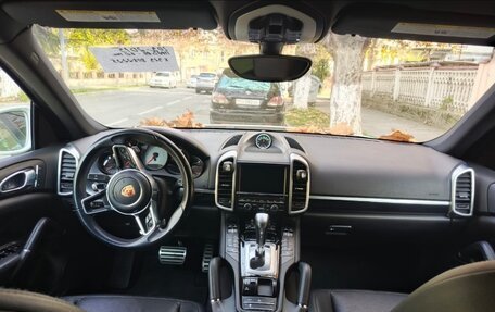 Porsche Cayenne III, 2015 год, 1 850 000 рублей, 6 фотография