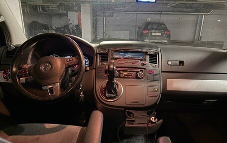 Volkswagen Multivan T5, 2014 год, 2 470 000 рублей, 9 фотография