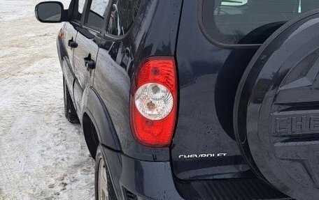 Chevrolet Niva I рестайлинг, 2010 год, 435 000 рублей, 8 фотография