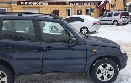 Chevrolet Niva I рестайлинг, 2010 год, 435 000 рублей, 4 фотография