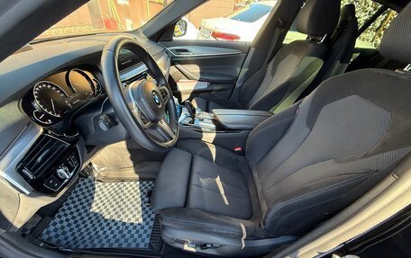 BMW 5 серия, 2019 год, 3 800 000 рублей, 12 фотография