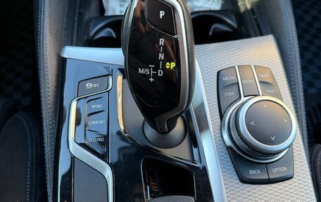 BMW 5 серия, 2019 год, 3 800 000 рублей, 14 фотография