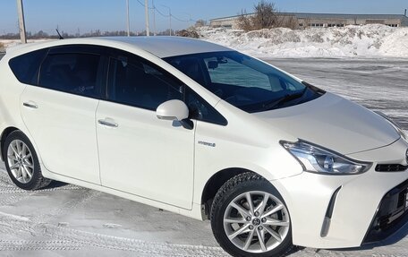 Toyota Prius Alpha I (ZVW40/41), 2015 год, 1 530 000 рублей, 4 фотография