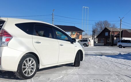 Toyota Prius Alpha I (ZVW40/41), 2015 год, 1 530 000 рублей, 7 фотография