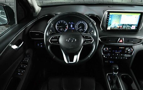 Hyundai Santa Fe IV, 2019 год, 2 600 000 рублей, 11 фотография