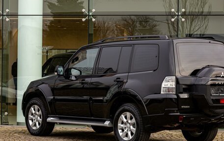 Mitsubishi Pajero IV, 2014 год, 2 195 000 рублей, 9 фотография