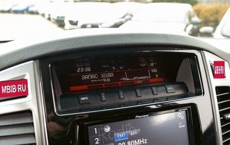 Mitsubishi Pajero IV, 2014 год, 2 195 000 рублей, 14 фотография