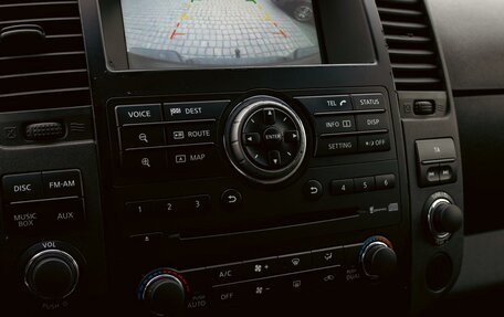 Nissan Navara (Frontier), 2014 год, 1 795 000 рублей, 15 фотография