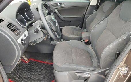 Skoda Yeti I рестайлинг, 2010 год, 700 000 рублей, 19 фотография