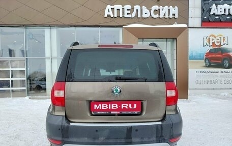 Skoda Yeti I рестайлинг, 2010 год, 700 000 рублей, 16 фотография