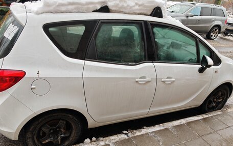 Opel Meriva, 2014 год, 1 000 000 рублей, 4 фотография