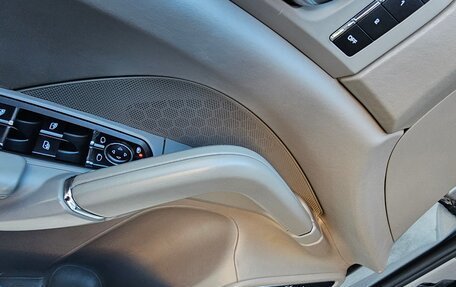 Porsche Cayenne III, 2010 год, 3 000 000 рублей, 7 фотография