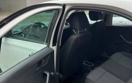 Skoda Rapid I, 2015 год, 1 100 000 рублей, 12 фотография