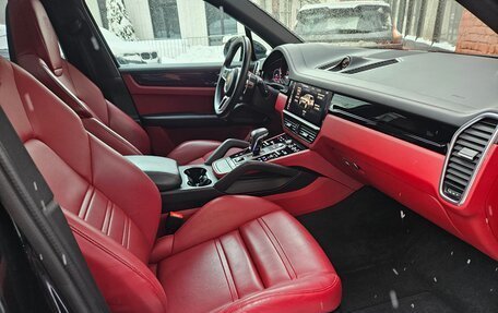 Porsche Cayenne III, 2021 год, 7 950 000 рублей, 10 фотография