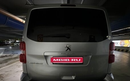 Peugeot Traveller I, 2018 год, 2 500 000 рублей, 6 фотография