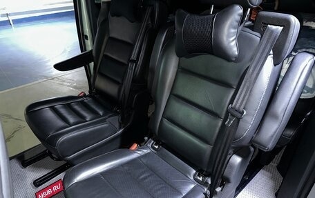 Peugeot Traveller I, 2018 год, 2 500 000 рублей, 16 фотография
