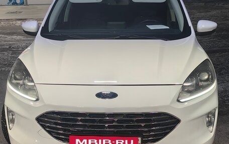 Ford Kuga III, 2020 год, 1 780 000 рублей, 2 фотография