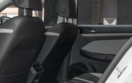 Volkswagen Bora, 2023 год, 1 750 000 рублей, 15 фотография