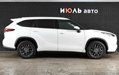 Toyota Highlander, 2025 год, 5 770 000 рублей, 8 фотография