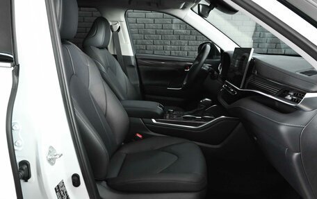 Toyota Highlander, 2025 год, 5 770 000 рублей, 14 фотография