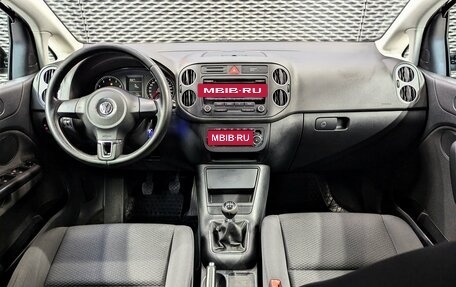 Volkswagen Golf Plus II, 2009 год, 590 000 рублей, 19 фотография