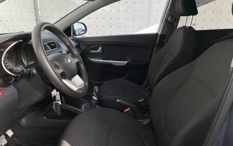 KIA Rio III рестайлинг, 2013 год, 750 000 рублей, 11 фотография