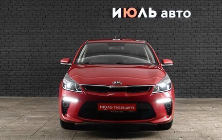 KIA Rio IV, 2018 год, 1 380 000 рублей, 2 фотография