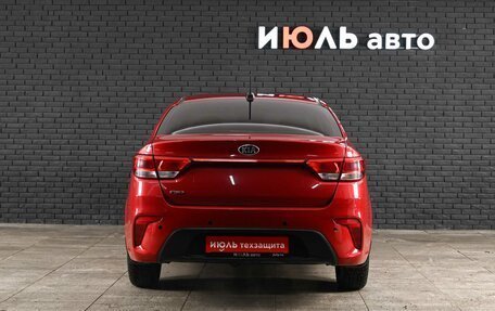 KIA Rio IV, 2018 год, 1 380 000 рублей, 5 фотография