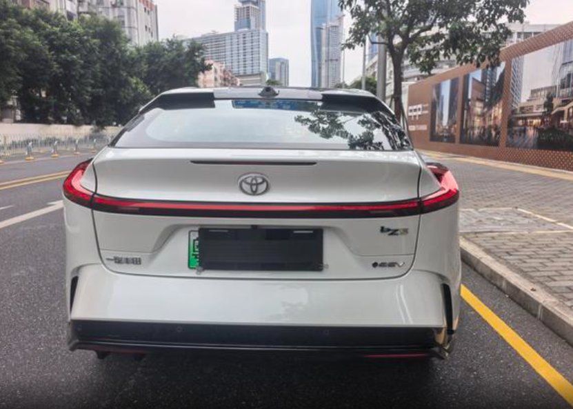 Toyota Avalon XX50, 2025 год, 4 450 000 рублей, 9 фотография