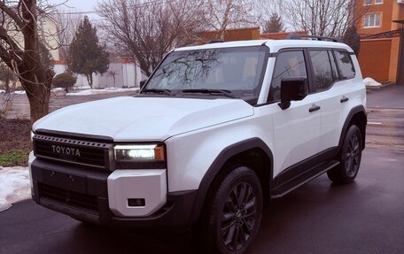 Toyota Land Cruiser Prado, 2024 год, 10 450 000 рублей, 1 фотография