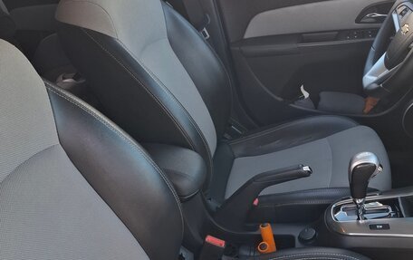 Chevrolet Cruze II, 2014 год, 950 000 рублей, 13 фотография