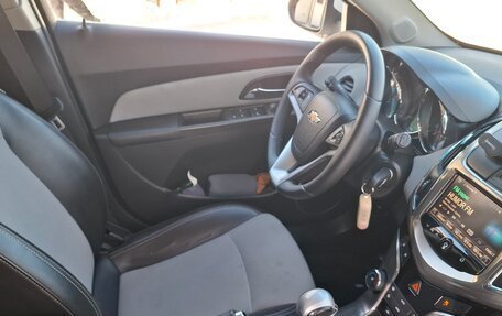 Chevrolet Cruze II, 2014 год, 950 000 рублей, 14 фотография