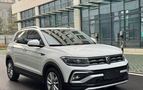 Volkswagen T-Cross I, 2022 год, 1 655 000 рублей, 2 фотография
