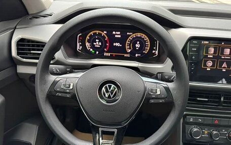 Volkswagen T-Cross I, 2022 год, 1 655 000 рублей, 16 фотография