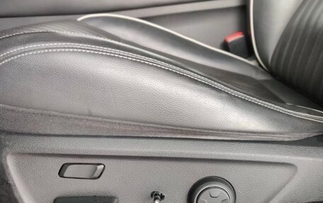 Genesis G70 I, 2018 год, 2 200 000 рублей, 8 фотография