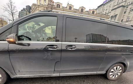 Mercedes-Benz EQV, 2021 год, 4 999 999 рублей, 10 фотография