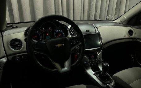 Chevrolet Cruze II, 2013 год, 639 999 рублей, 8 фотография