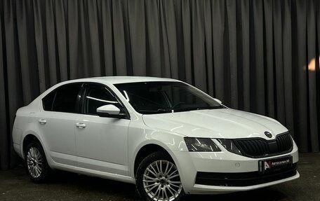 Skoda Octavia, 2017 год, 859 888 рублей, 2 фотография
